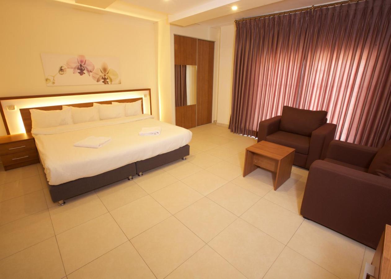 Lujain Hotel فندق النور واللجين Amman Exterior photo