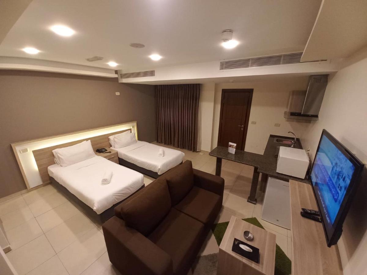 Lujain Hotel فندق النور واللجين Amman Exterior photo